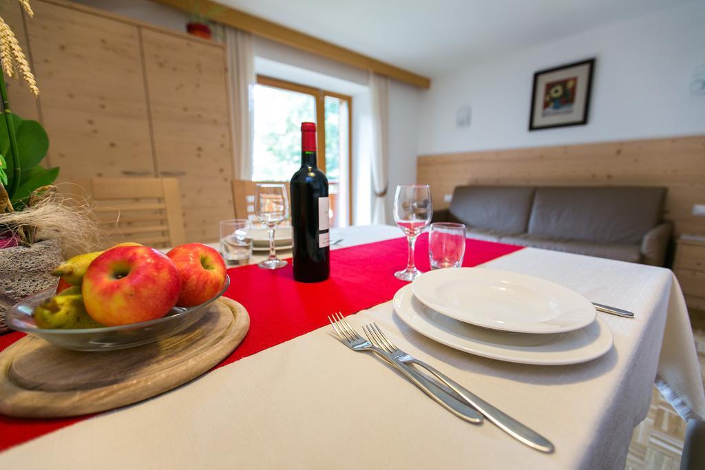 Appartamenti Genziana La Villa (Trentino Alto Adige) Quarto foto
